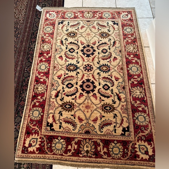 Authentic Afghan Persian Handwoven Wool Rug - Picture 1 of 3